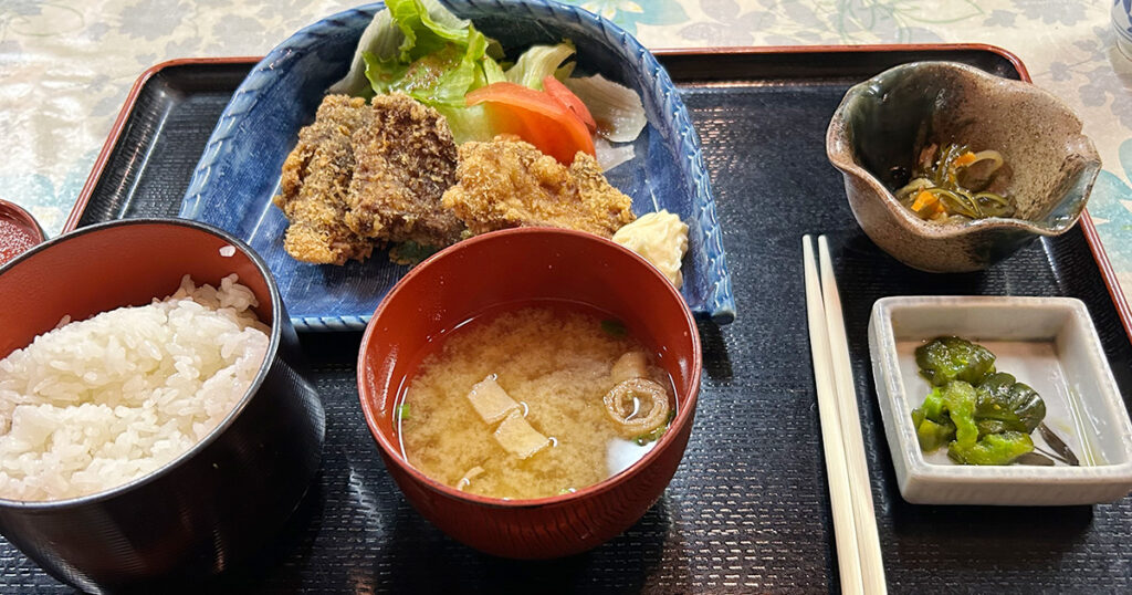 『有魚亭』さんの竜田揚げ定食